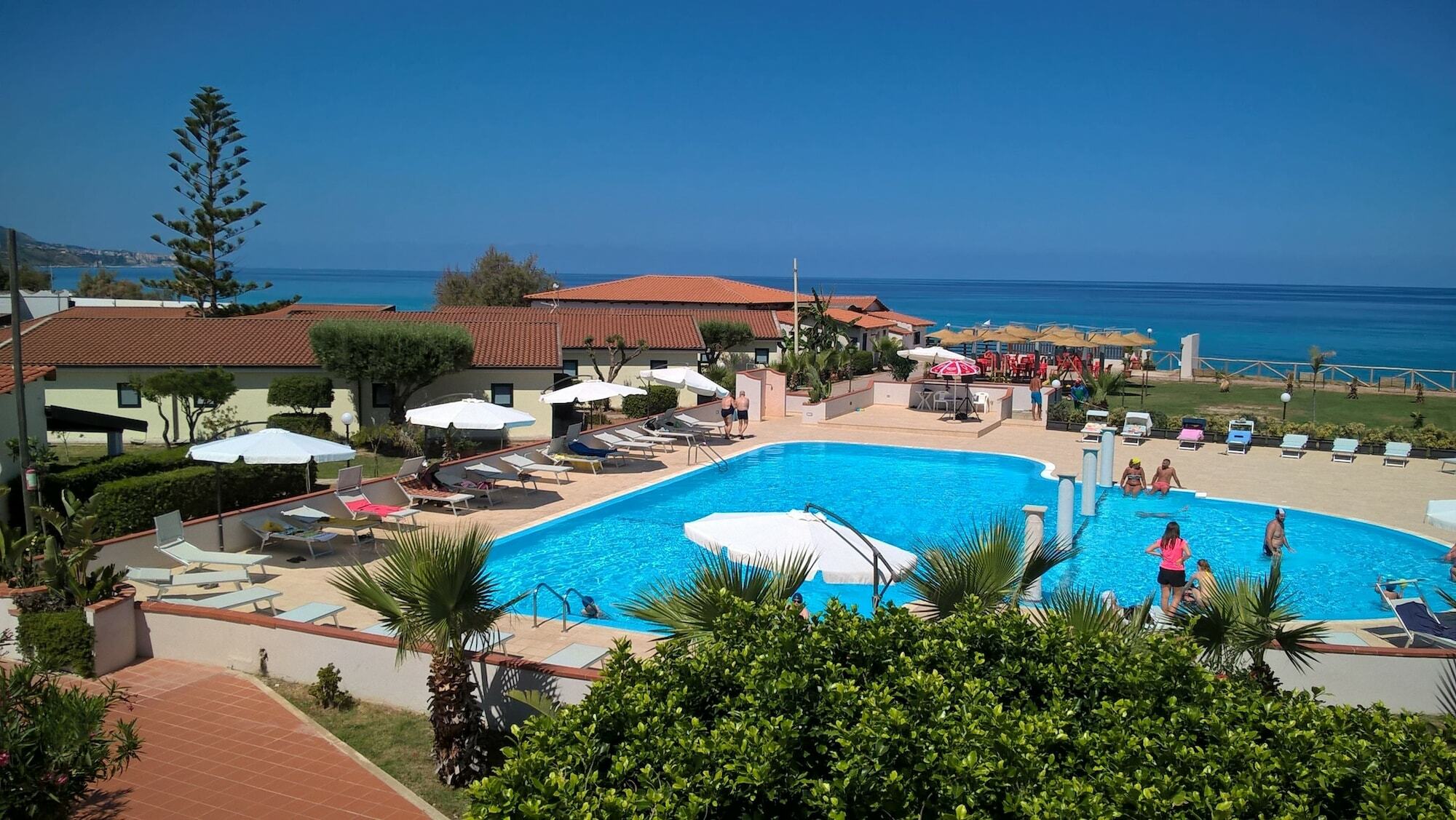 Villaggio Borgo Marino Zambrone Buitenkant foto